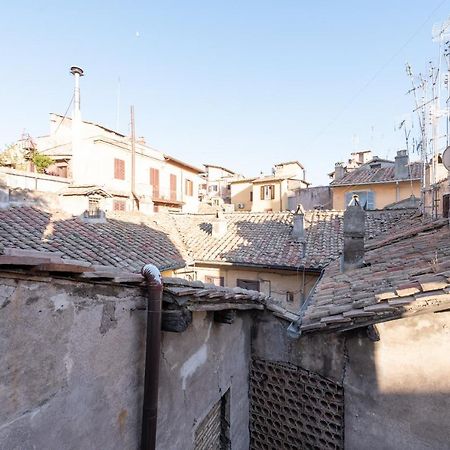 Stunning Campo De Fiori Apartment With Terrace ローマ エクステリア 写真