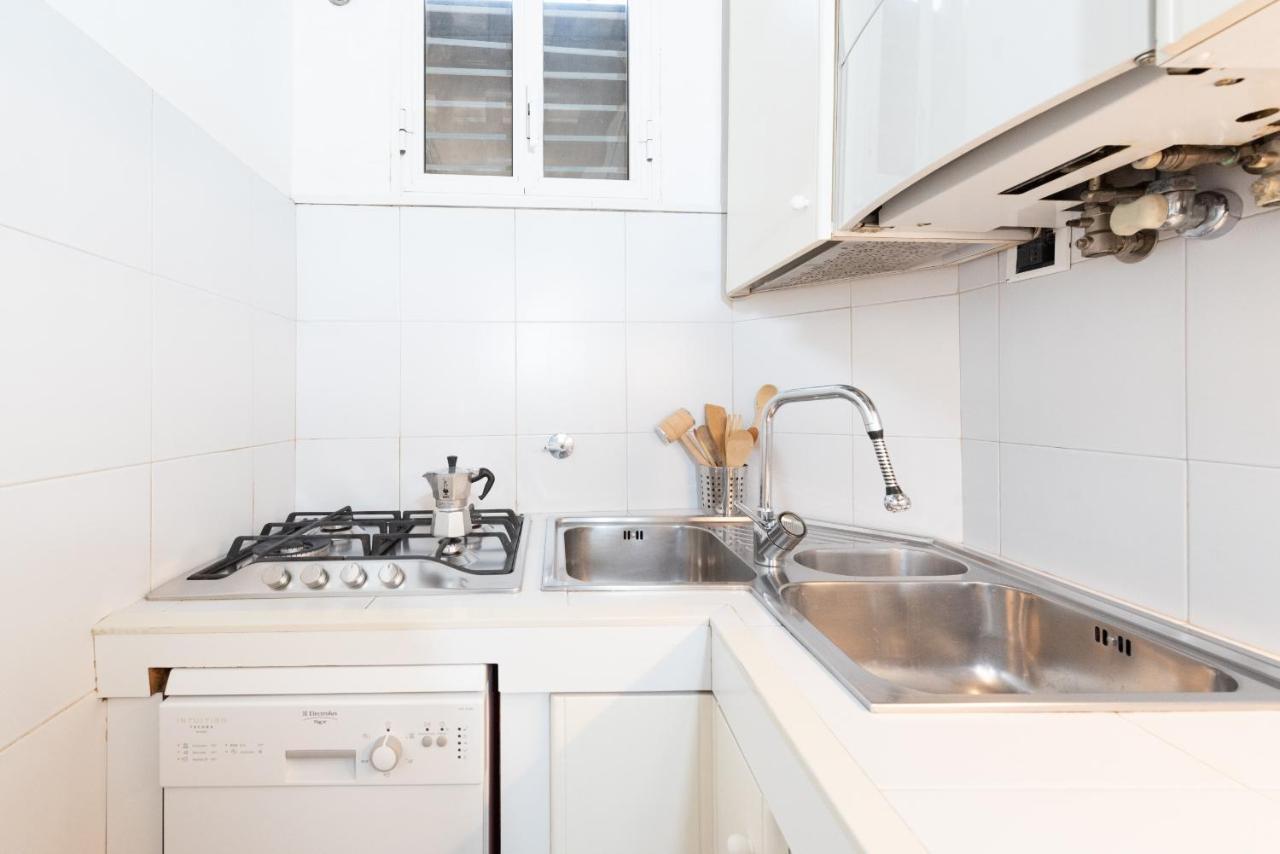 Stunning Campo De Fiori Apartment With Terrace ローマ エクステリア 写真